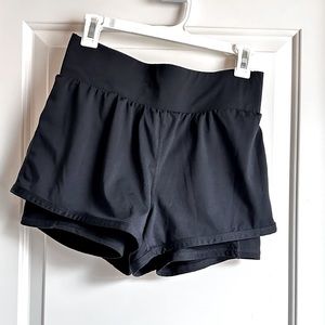 Fabletics Women’s Lined Active Shorts with Pockets | Size: Medium